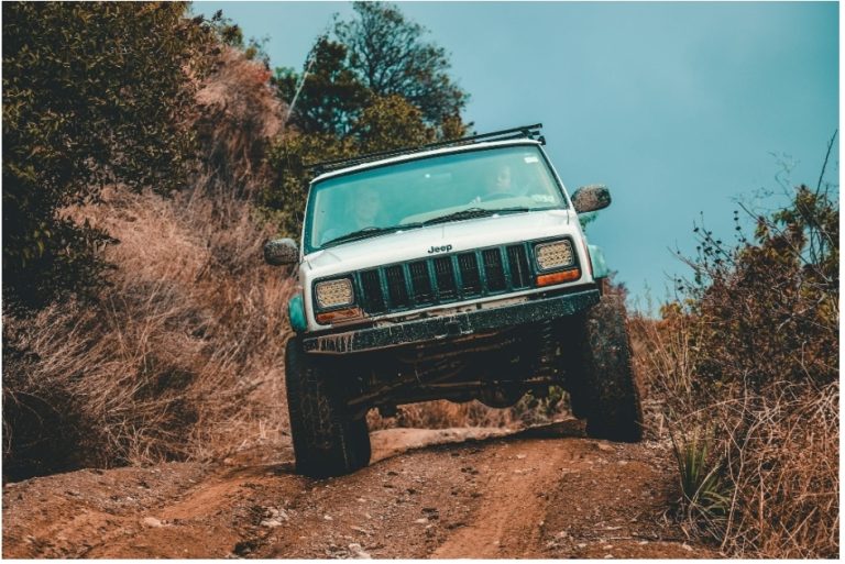 6 Proven Ways Premium Suspension Kits Improve Off-Road Vehicle Performance