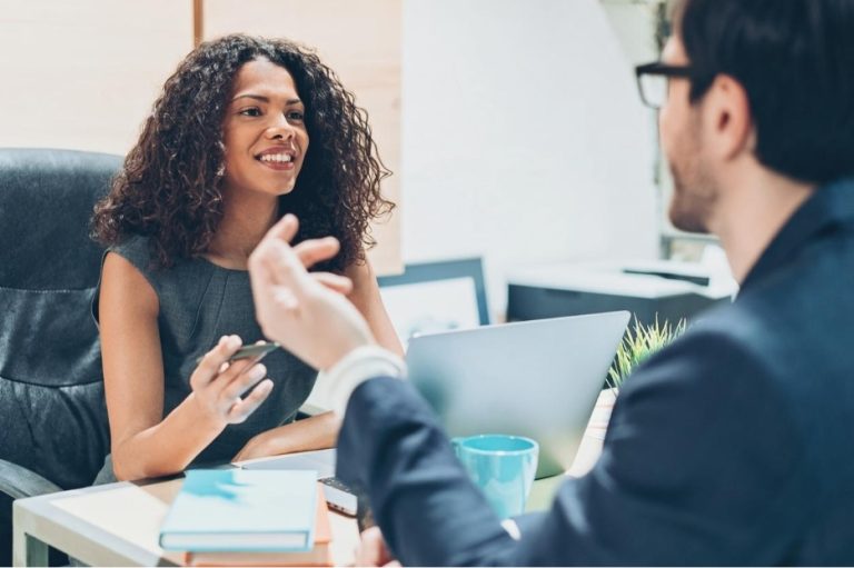 How Tax Accountants Help Individuals and Businesses Prepare Accurate Tax Returns