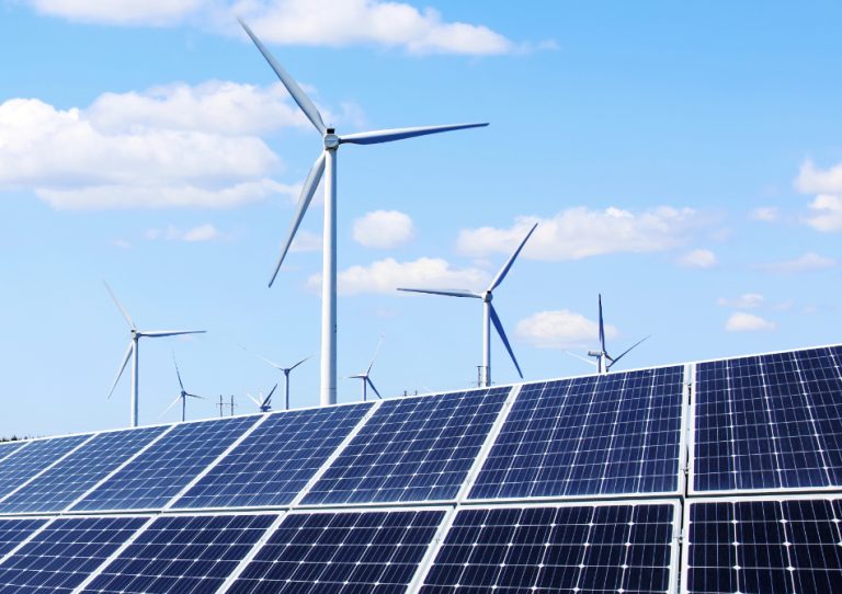 Shedding Light on Solar Energy Optimization: Finding the Best Direction for Your Panels
