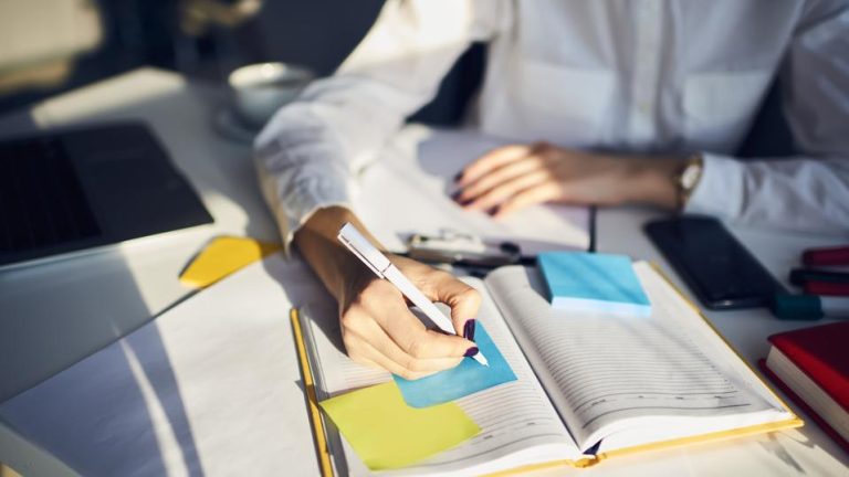 Best Business Analytics Tools for 2024