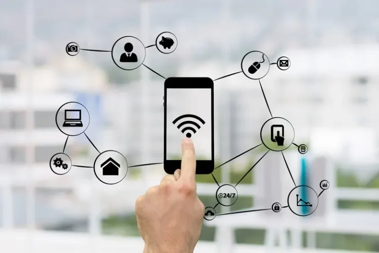 How a Managed Complete Solution Streamlines Communication Effortlessly