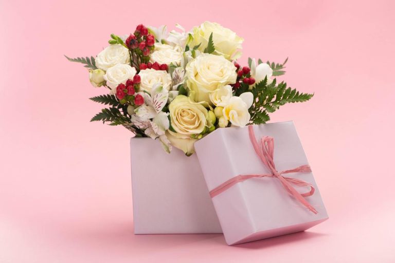 Surprise Your Loved Ones: Why Flowers Make The Perfect Gift?